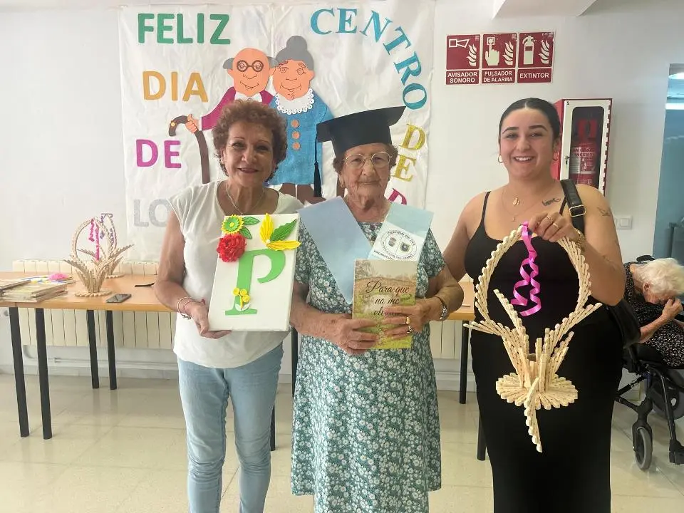 D&iacute;a de los Abuelos en CD Burguillos del Cerro (21)