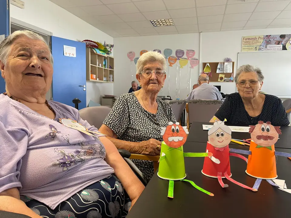 Dia de los Abuelos en RM Villasbuenas de Gata (14)