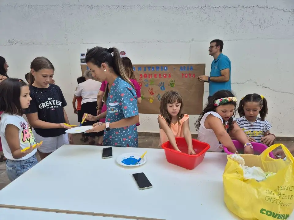 D&iacute;a de los Abuelos en la RM de Alia (10)