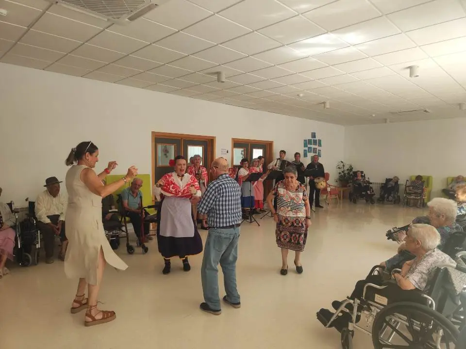 D&iacute;a de los Abuelos en RM Torremayor (1)