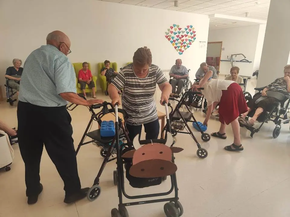 D&iacute;a de los Abuelos en RM Torremayor (27)