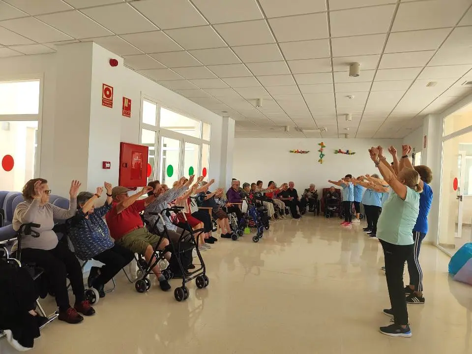D&iacute;a de los Abuelos en RM Torremayor (36)