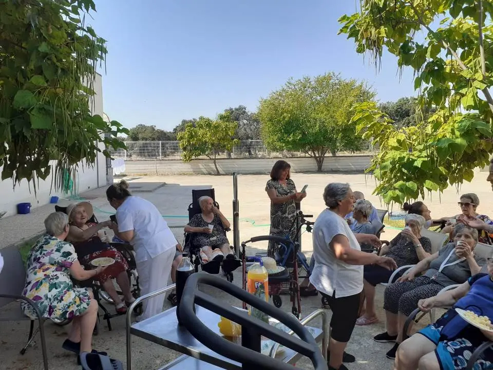 D&iacute;a de los Abuelos en RM Vegaviana (17)