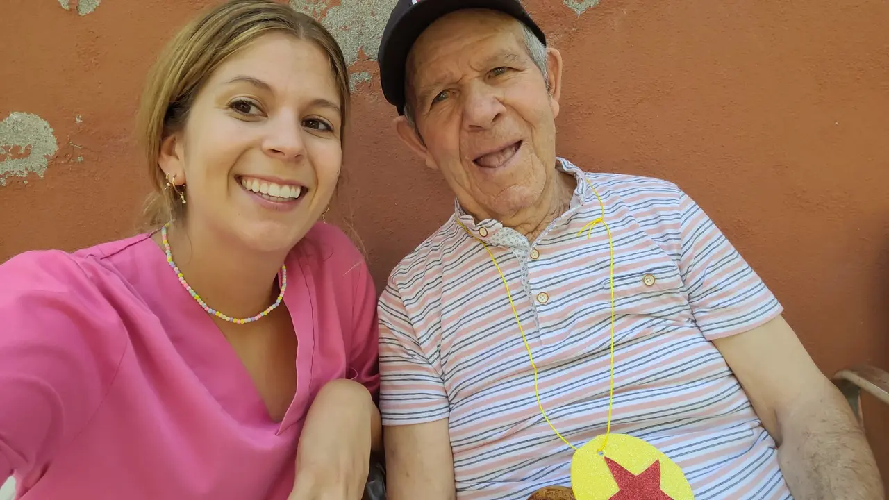 D&iacute;a de los Abuelos en RM Madrigal de la Vera (1)