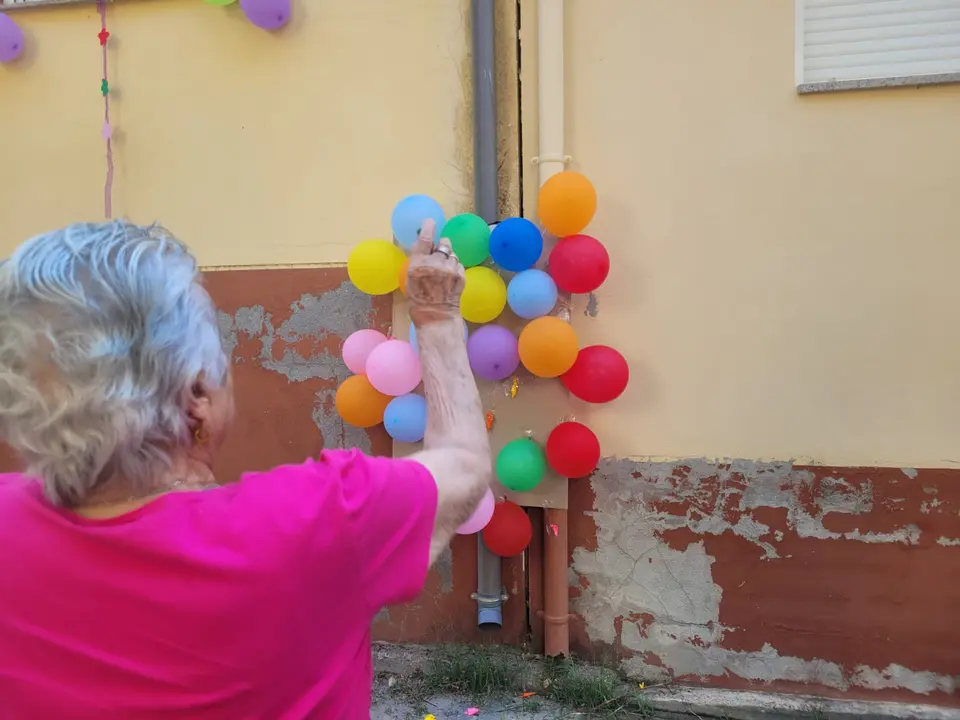 D&iacute;a de los Abuelos en RM Madrigal de la Vera (21)