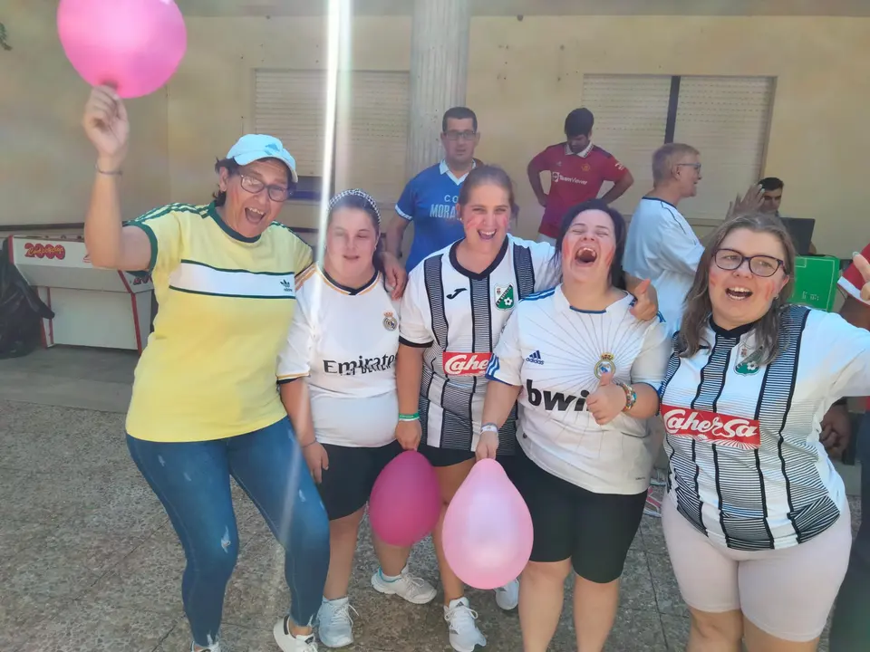 Fiesta fin de curso 2023-24 en el COM (35)