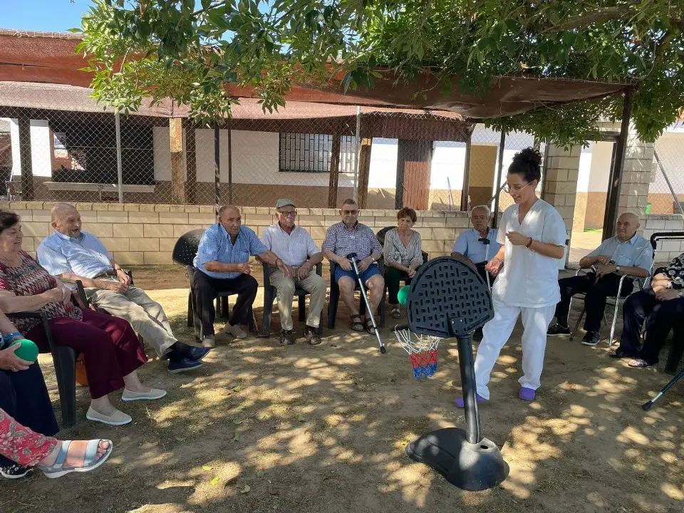 CD Lob&oacute;n en la Piscina Municipal (6)