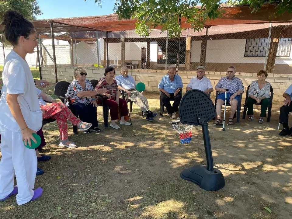 CD Lob&oacute;n en la Piscina Municipal (8)