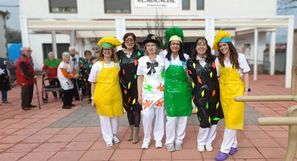 Carnaval 2025 en la Centro Residencial de Peraleda de la Mata (1)