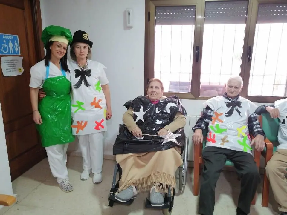 Carnaval 2025 en la Centro Residencial de Peraleda de la Mata (4)