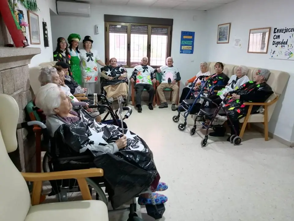 Carnaval 2025 en la Centro Residencial de Peraleda de la Mata (5)