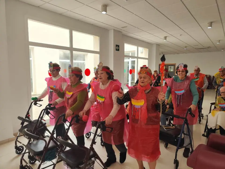Carnaval 2025 en la Residencia de Mayores de Torremayor (18)