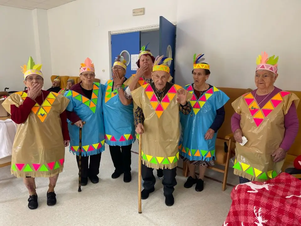 Carnaval 2025 en la Residencia de Mayores de Villasbuenas de Gata (3)