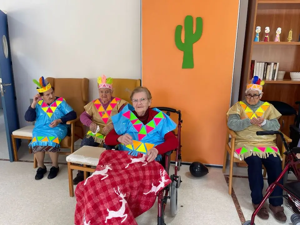 Carnaval 2025 en la Residencia de Mayores de Villasbuenas de Gata (8)