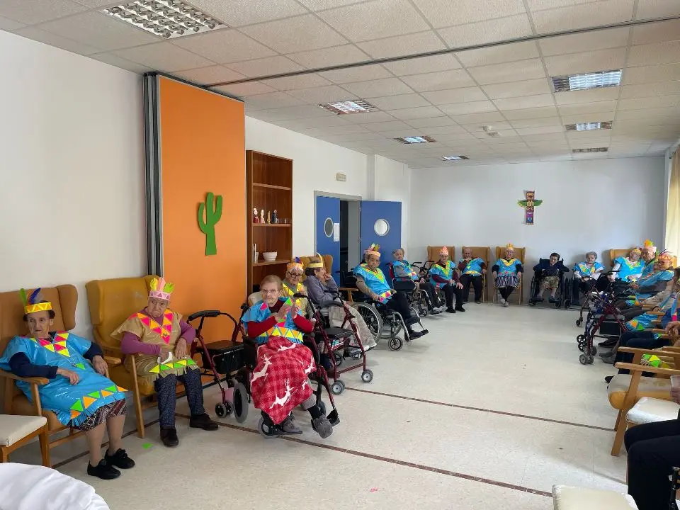 Carnaval 2025 en la Residencia de Mayores de Villasbuenas de Gata (10)