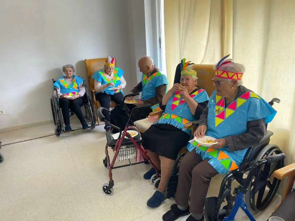 Carnaval 2025 en la Residencia de Mayores de Villasbuenas de Gata (11)