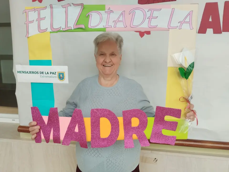 D&iacute;a de la madre 2025 en RM Torrecilla y Hern&aacute;n P&eacute;rez (8)