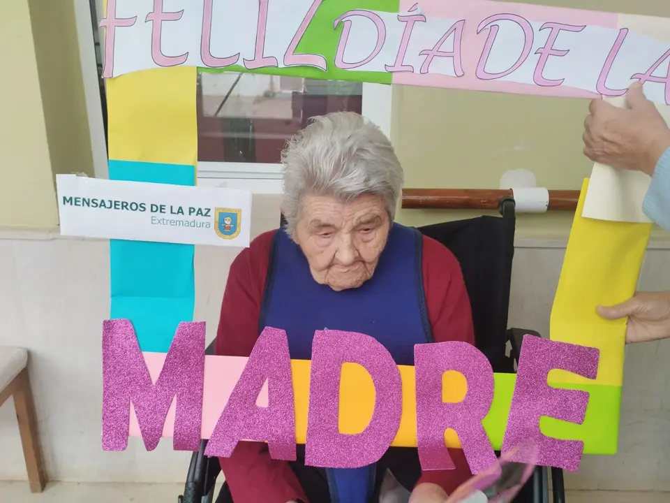D&iacute;a de la madre 2025 en RM Torrecilla y Hern&aacute;n P&eacute;rez (9)