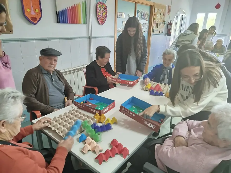 Visita del IES Gregorio Mara&ntilde;&oacute;n a la RM Pinofranqueado (16)