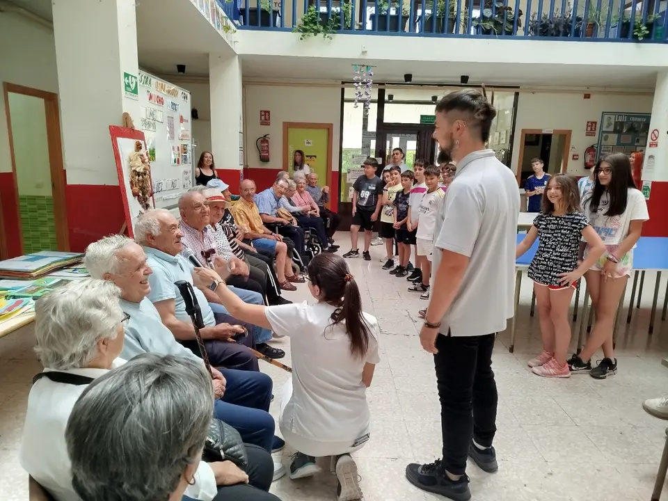 La RM Pinofranqueado visita el CEIP Luis Chamizo (6)