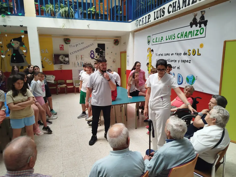 La RM Pinofranqueado visita el CEIP Luis Chamizo (11)