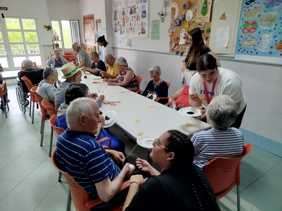 Visita del IES Pablo Picasso a la RM Pinofranqueado (7)