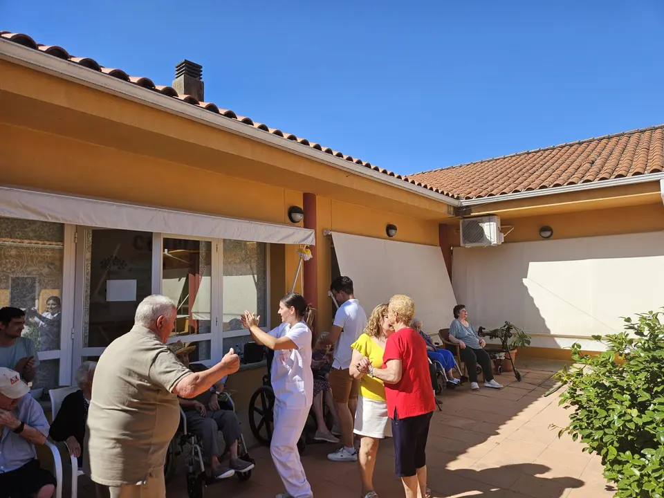 Fiesta del Verano en RM Hern&aacute;n P&eacute;rez (28)