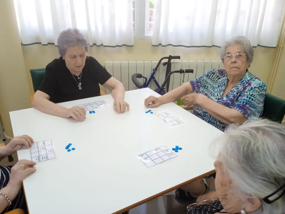 D&iacute;a de los Abuelos en el CD Almendralejo (9)