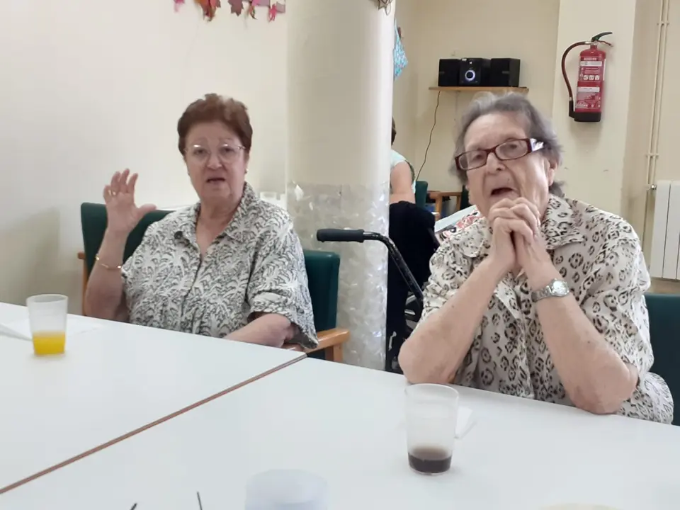 D&iacute;a de los Abuelos en el CD Almendralejo (16)