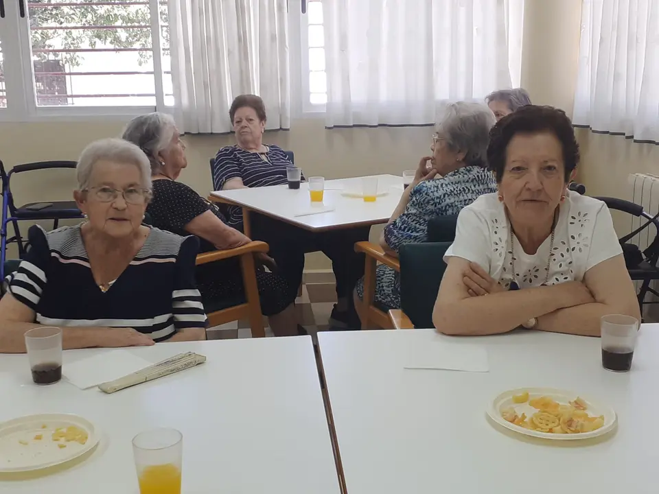 D&iacute;a de los Abuelos en el CD Almendralejo (17)