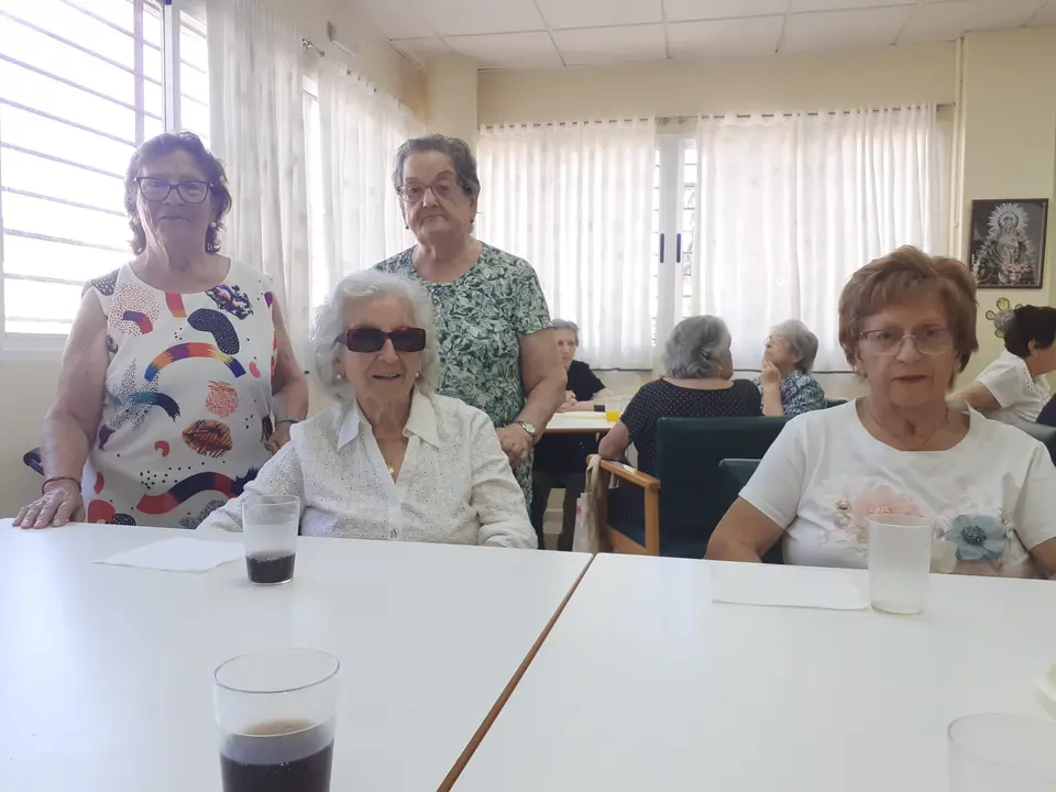 D&iacute;a de los Abuelos en el CD Almendralejo (19)
