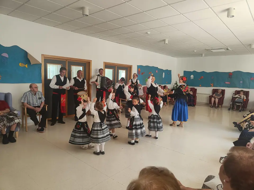Celebraci&oacute;n de Santiago y D&iacute;a de los Abuelos en RM Torremayor (9)