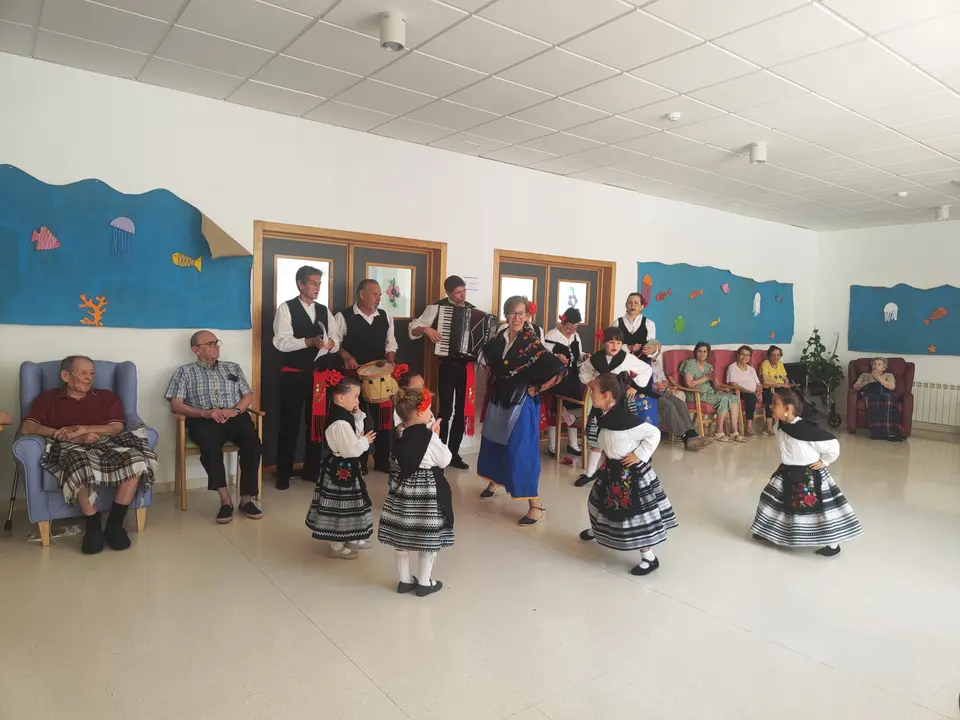Celebraci&oacute;n de Santiago y D&iacute;a de los Abuelos en RM Torremayor (11)