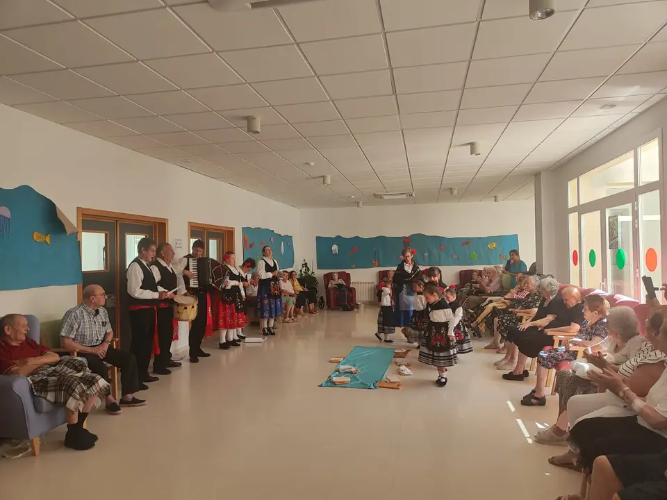 Celebraci&oacute;n de Santiago y D&iacute;a de los Abuelos en RM Torremayor (14)