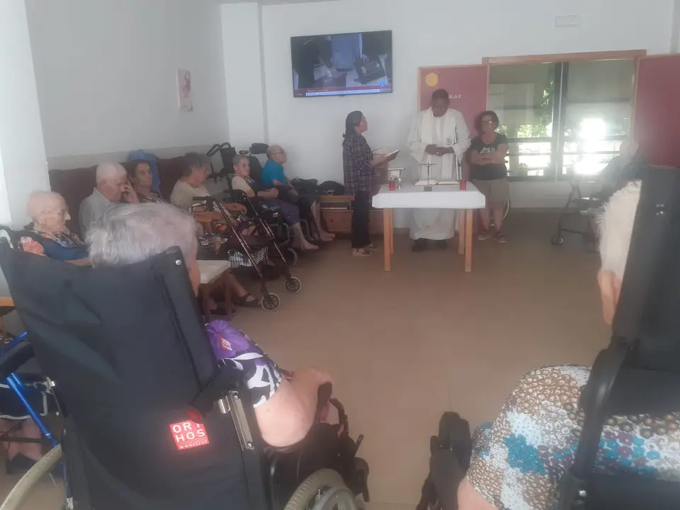 D&iacute;a de los Abuelos en RM Vegaviana (1)