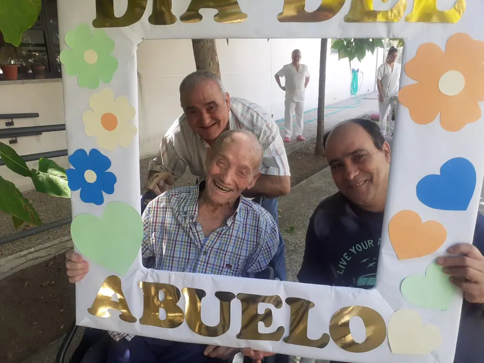 D&iacute;a de los Abuelos en RM Vegaviana (31)