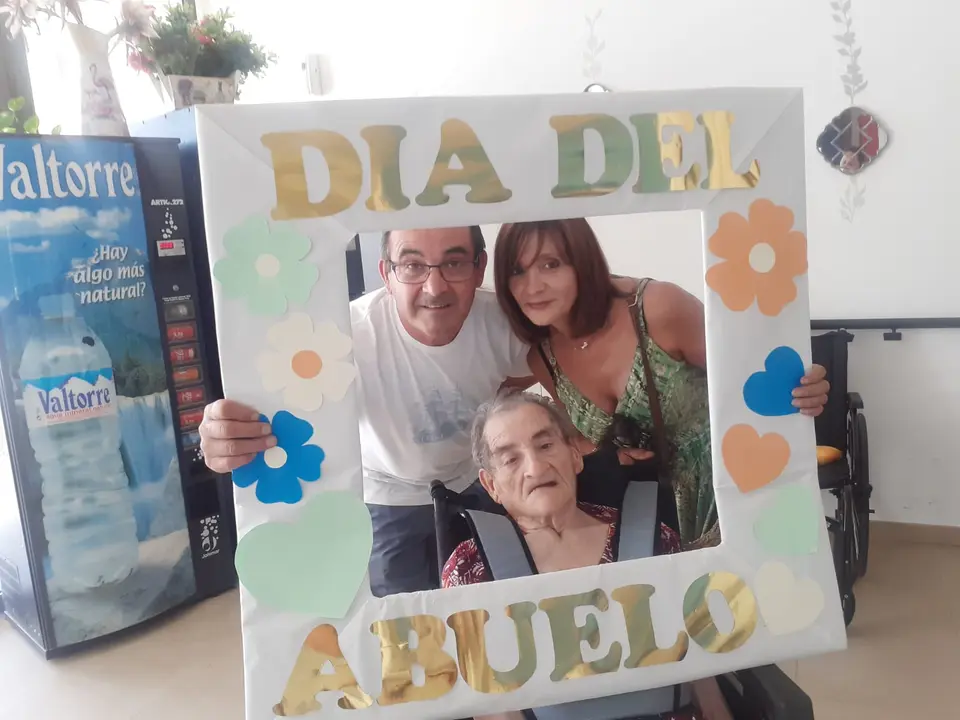 D&iacute;a de los Abuelos en RM Vegaviana (33)