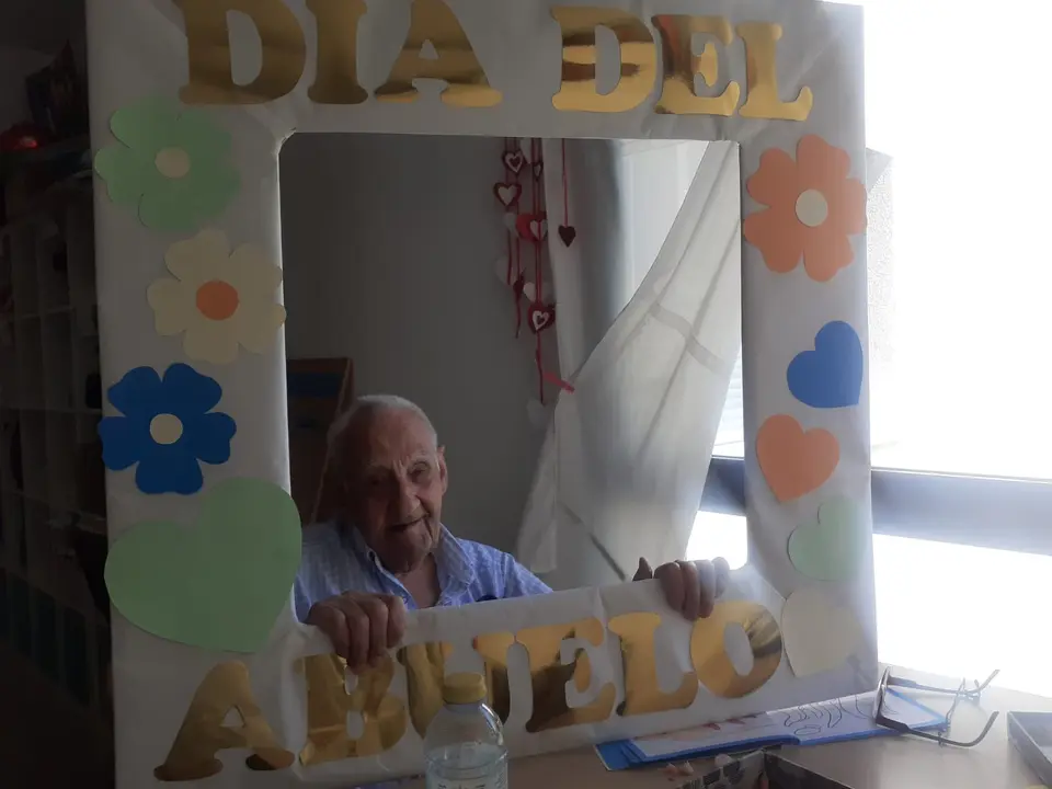 D&iacute;a de los Abuelos en RM Vegaviana (34)