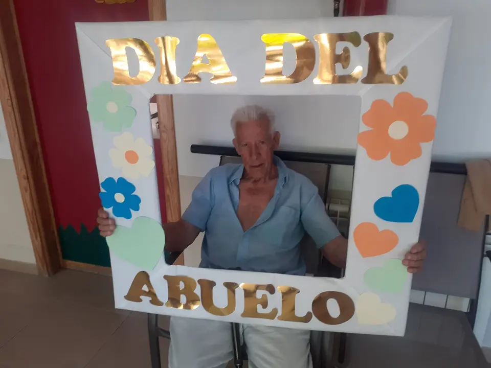 D&iacute;a de los Abuelos en RM Vegaviana (35)