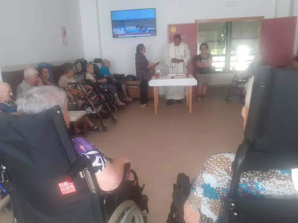D&iacute;a de los Abuelos en RM Vegaviana (38)