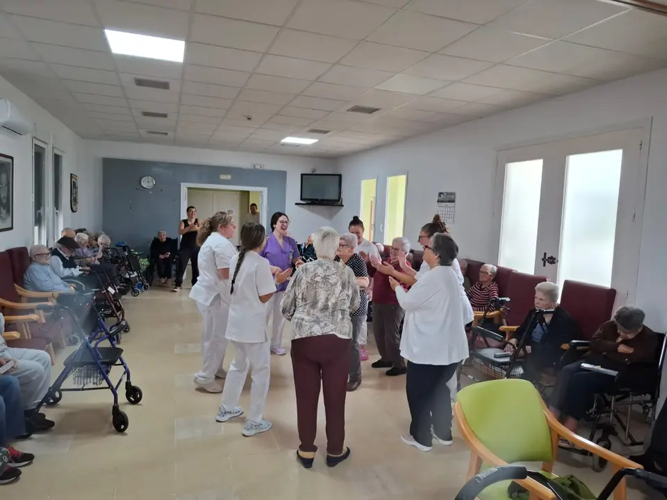 Musicoterapia en RM Torrecilla de los &Aacute;ngeles (1)
