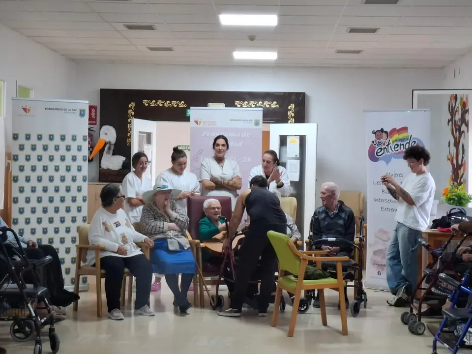 Musicoterapia en RM Torrecilla de los &Aacute;ngeles (12)