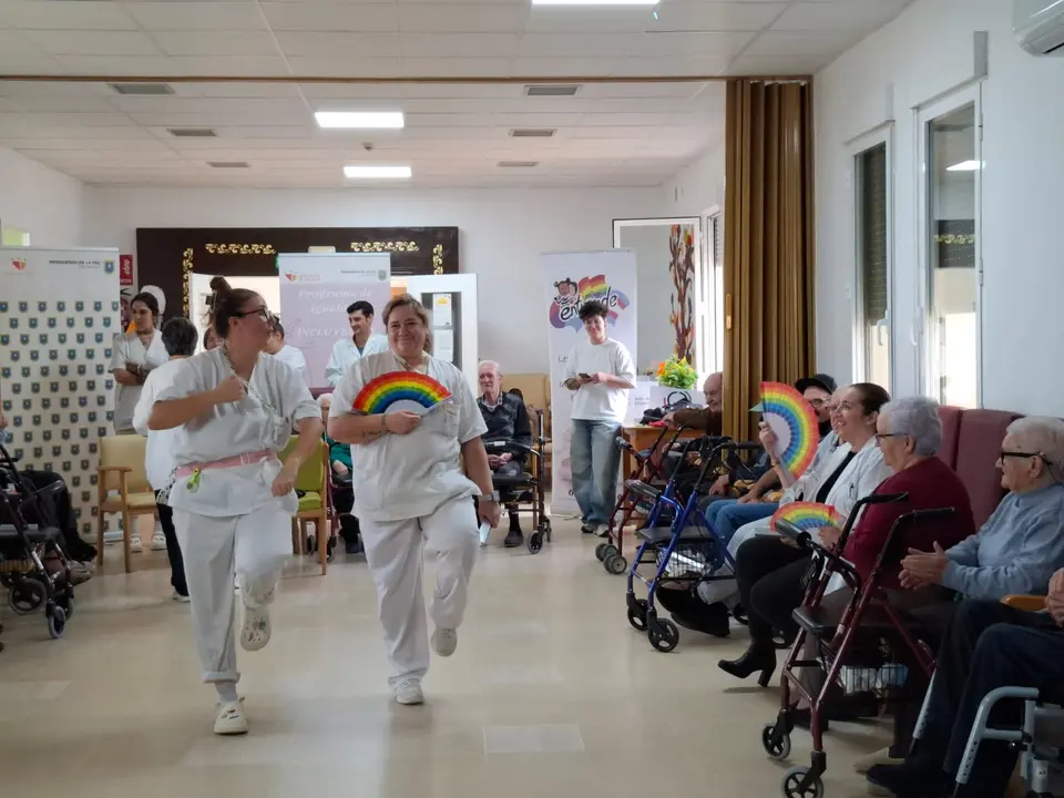 Musicoterapia en RM Torrecilla de los &Aacute;ngeles (19)