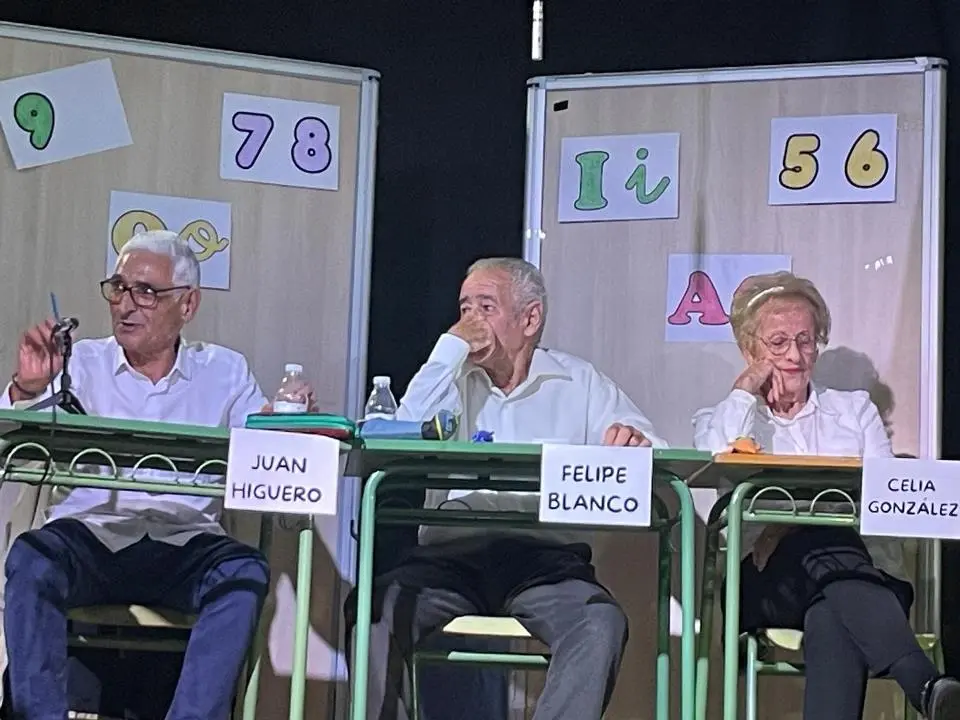 Representaci&oacute;n Teatral en Lob&oacute;n (5)