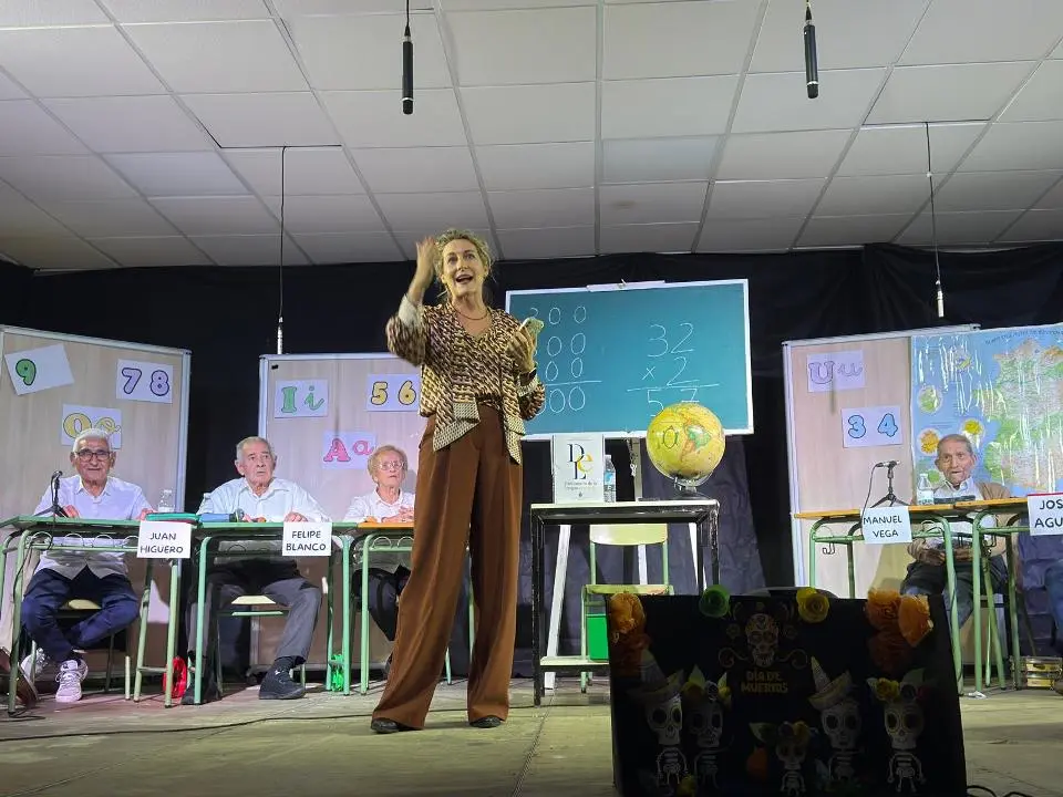 Representaci&oacute;n Teatral en Lob&oacute;n (10)