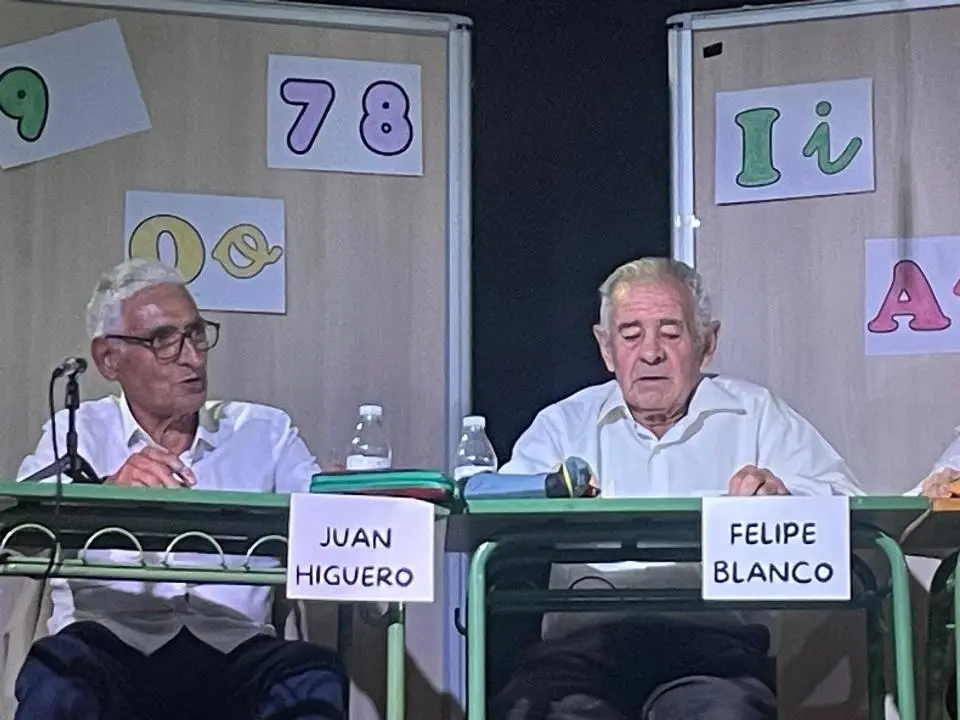Representaci&oacute;n Teatral en Lob&oacute;n (11)