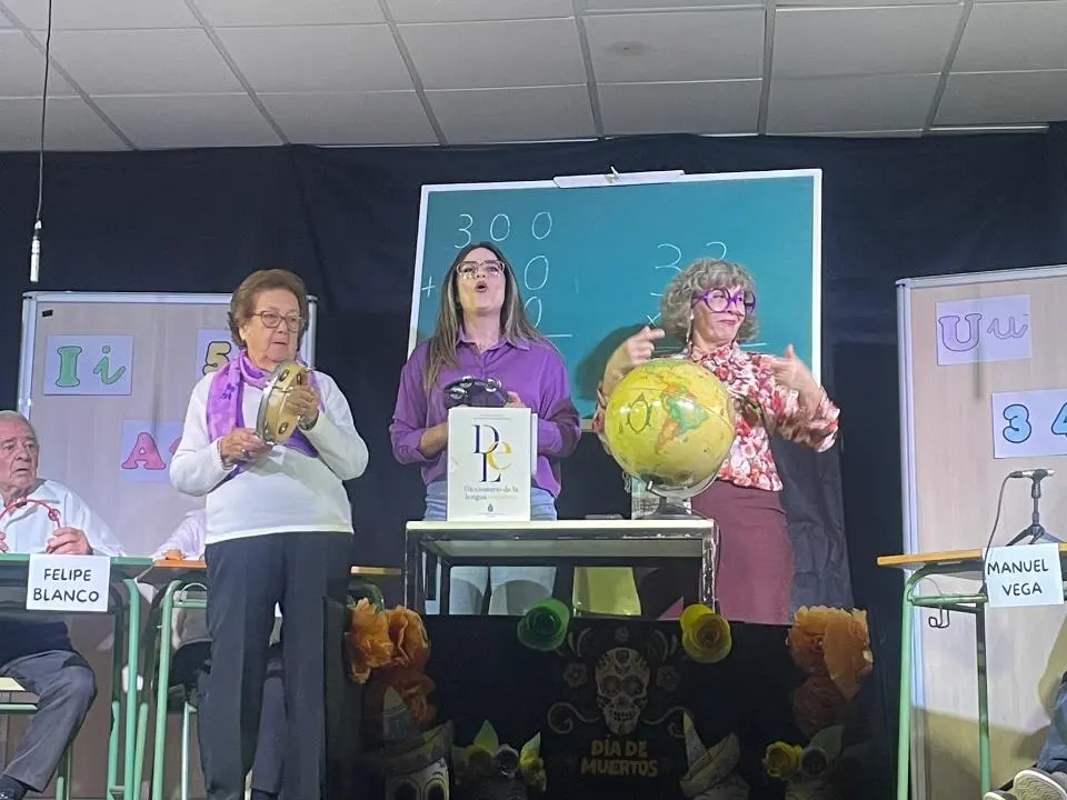 Representaci&oacute;n Teatral en Lob&oacute;n (25)