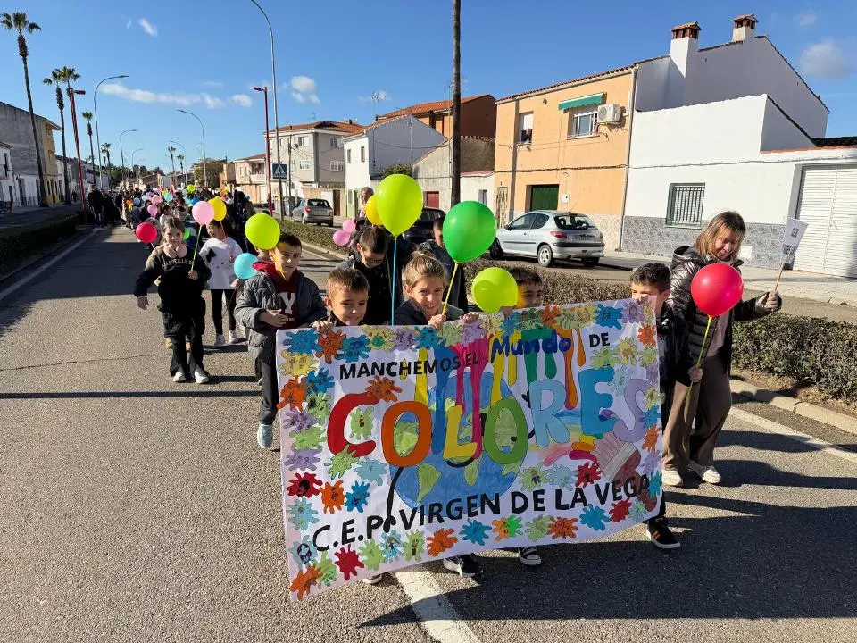VIII Marcha urbana por la discapacidad en Moraleja (62)