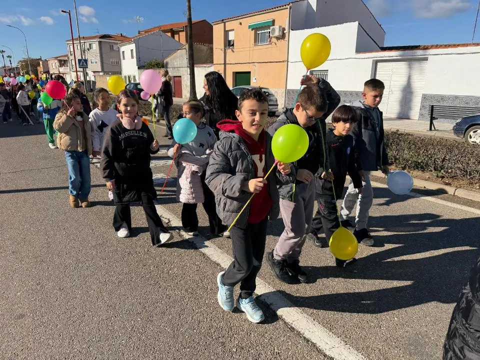 VIII Marcha urbana por la discapacidad en Moraleja (63)