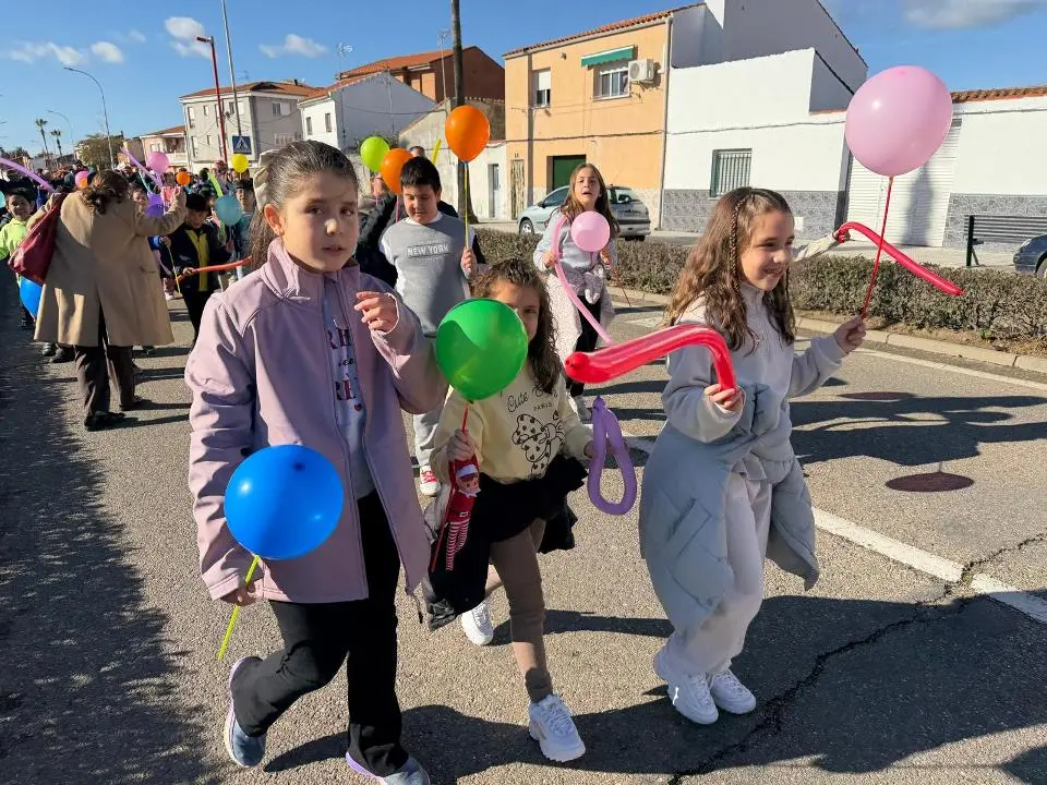 VIII Marcha urbana por la discapacidad en Moraleja (69)